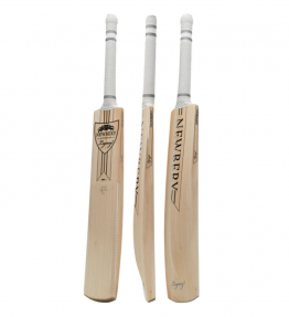Newbery Legacy Pro Cricket Bat<br> <span style='color:grey'>RRP: <span style='color:red;text-decoration:line-through'> <span style='color:grey'>£599.99</span> </span>